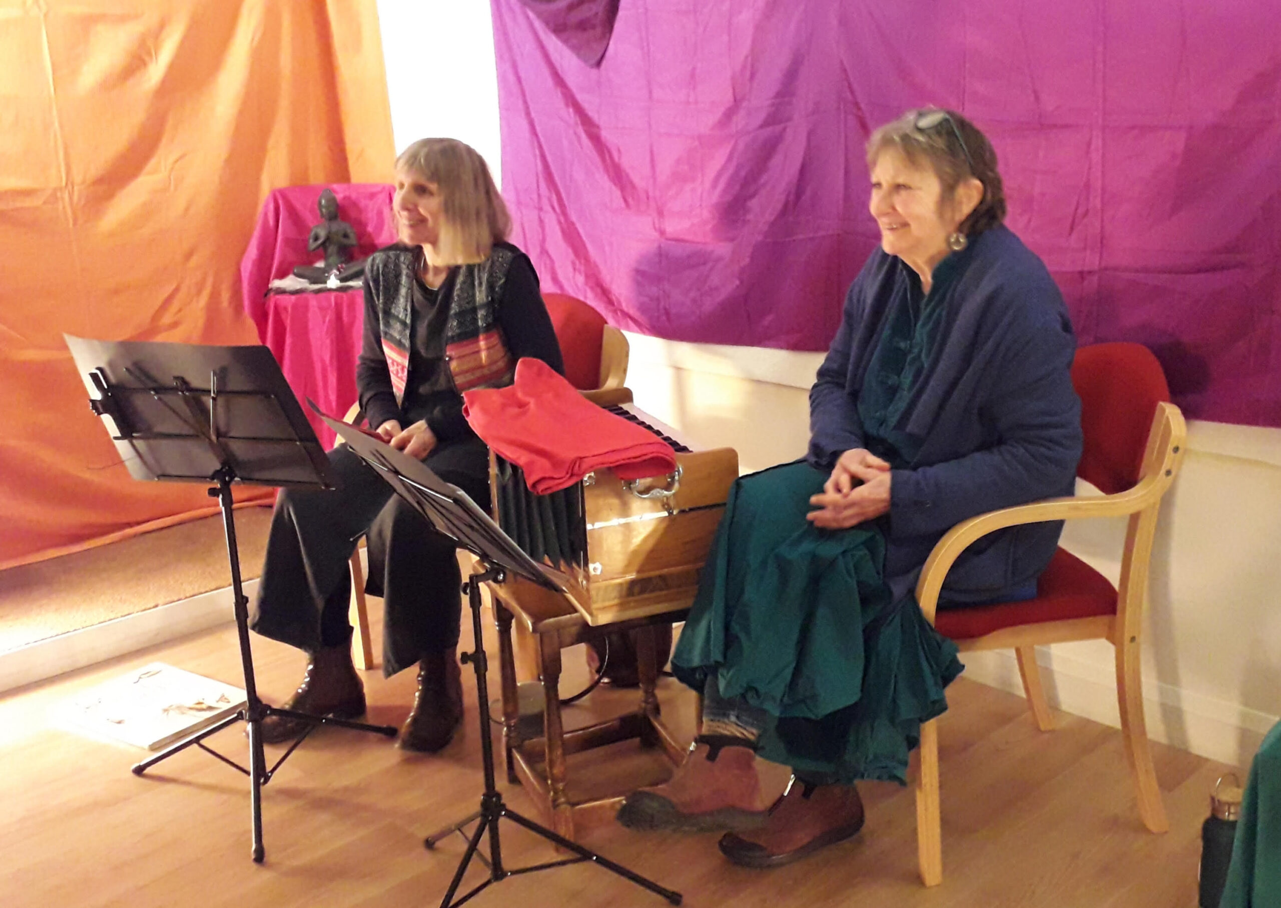 Liz Leachman and Lucy Lidell playing music